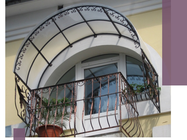 Козырьки над балконом в Похвистневе — изготовление и монтаж